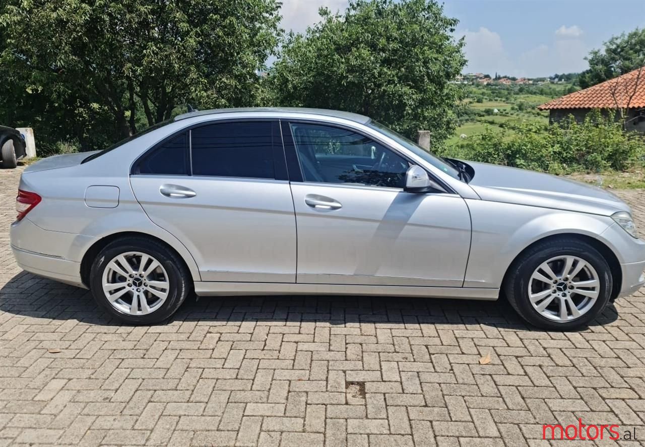 2008' Mercedes-Benz C 200 photo #1