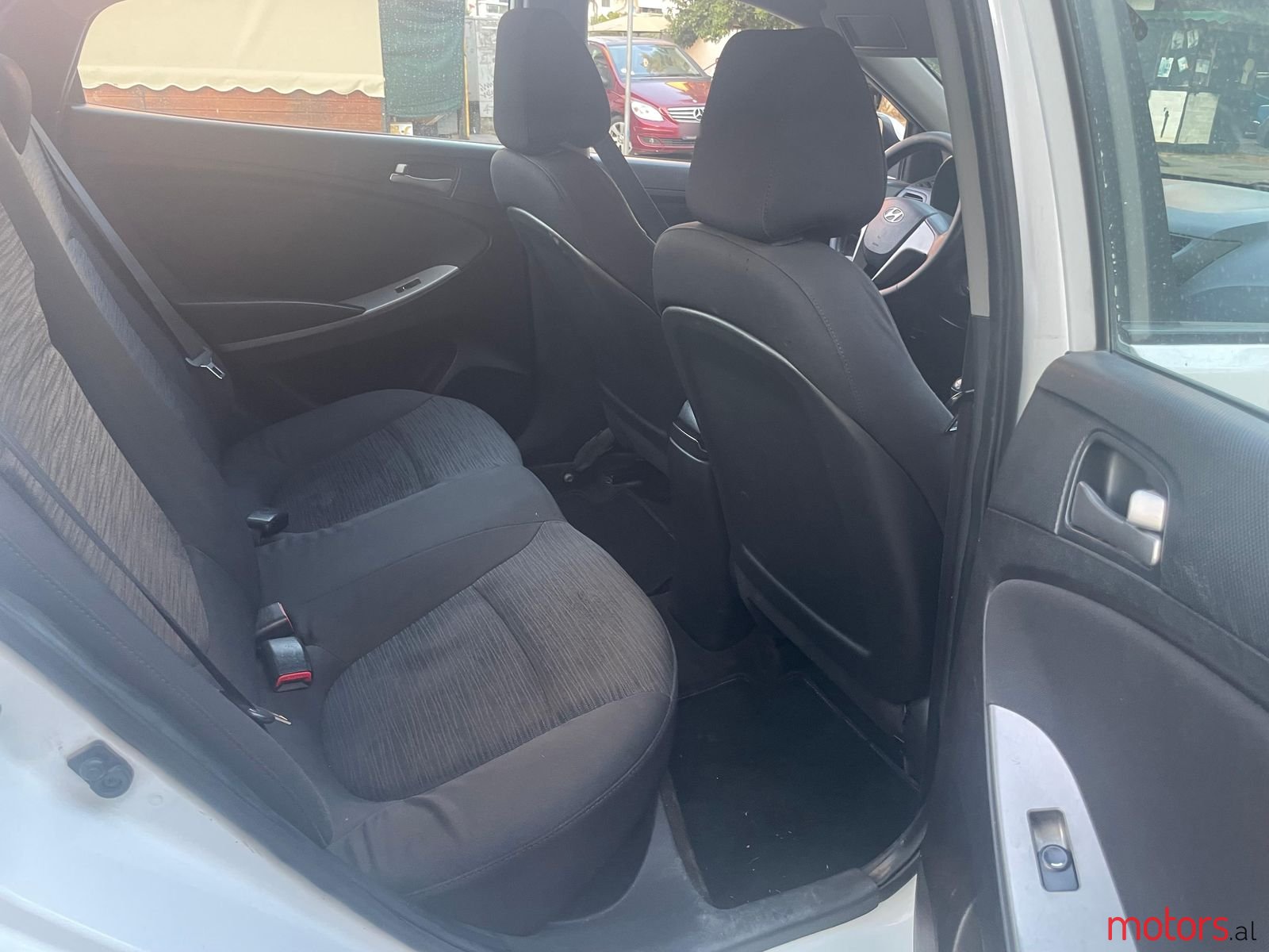 2017' Hyundai Accent photo #2