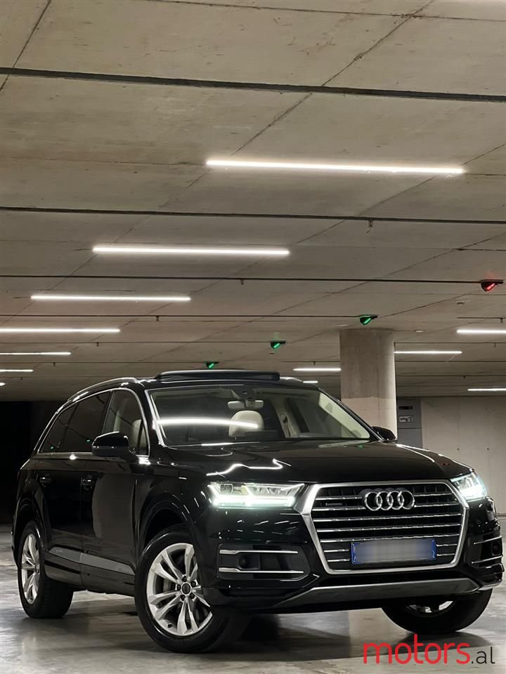 2016' Audi Q7 photo #1