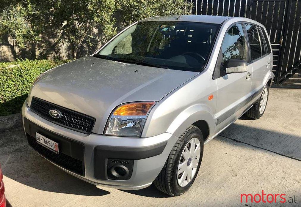 2006' Ford Fusion photo #1