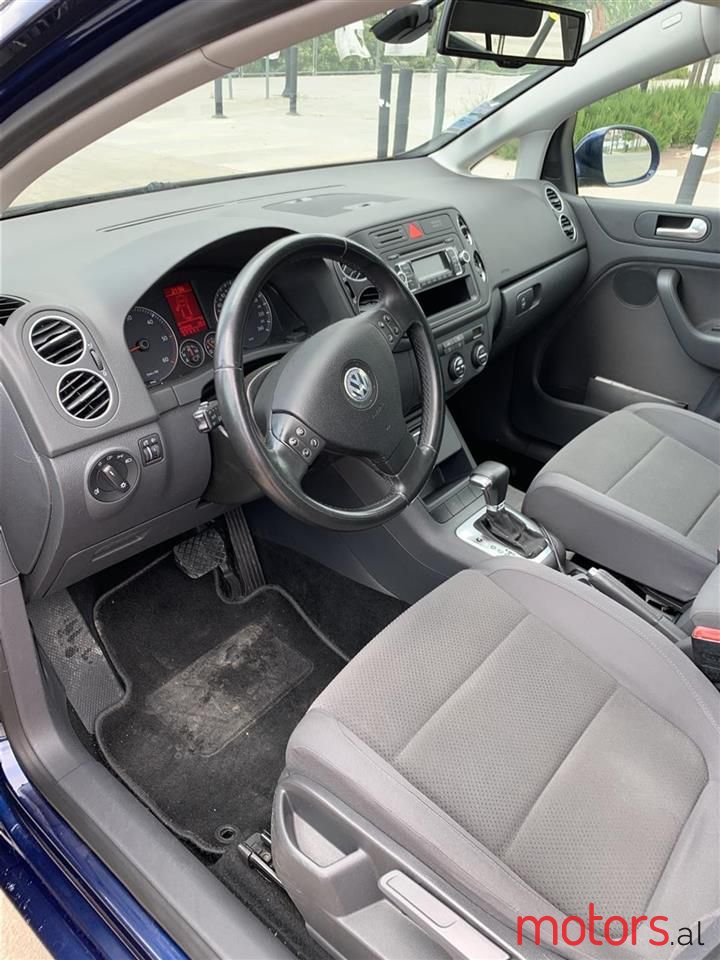 2007' Volkswagen Golf Plus photo #6