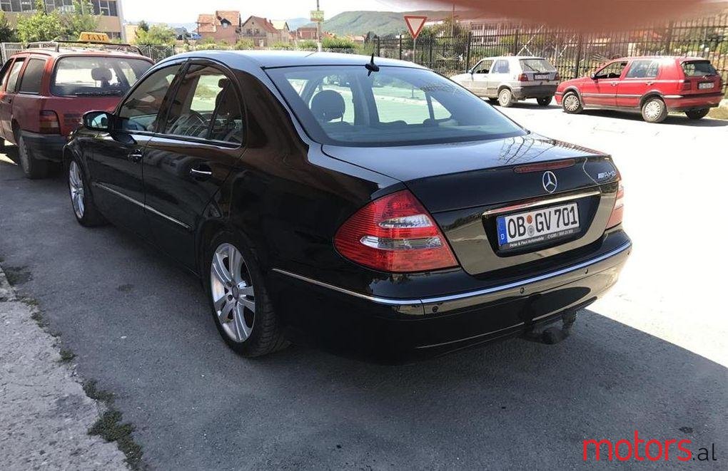 2004' Mercedes-Benz 320 photo #1