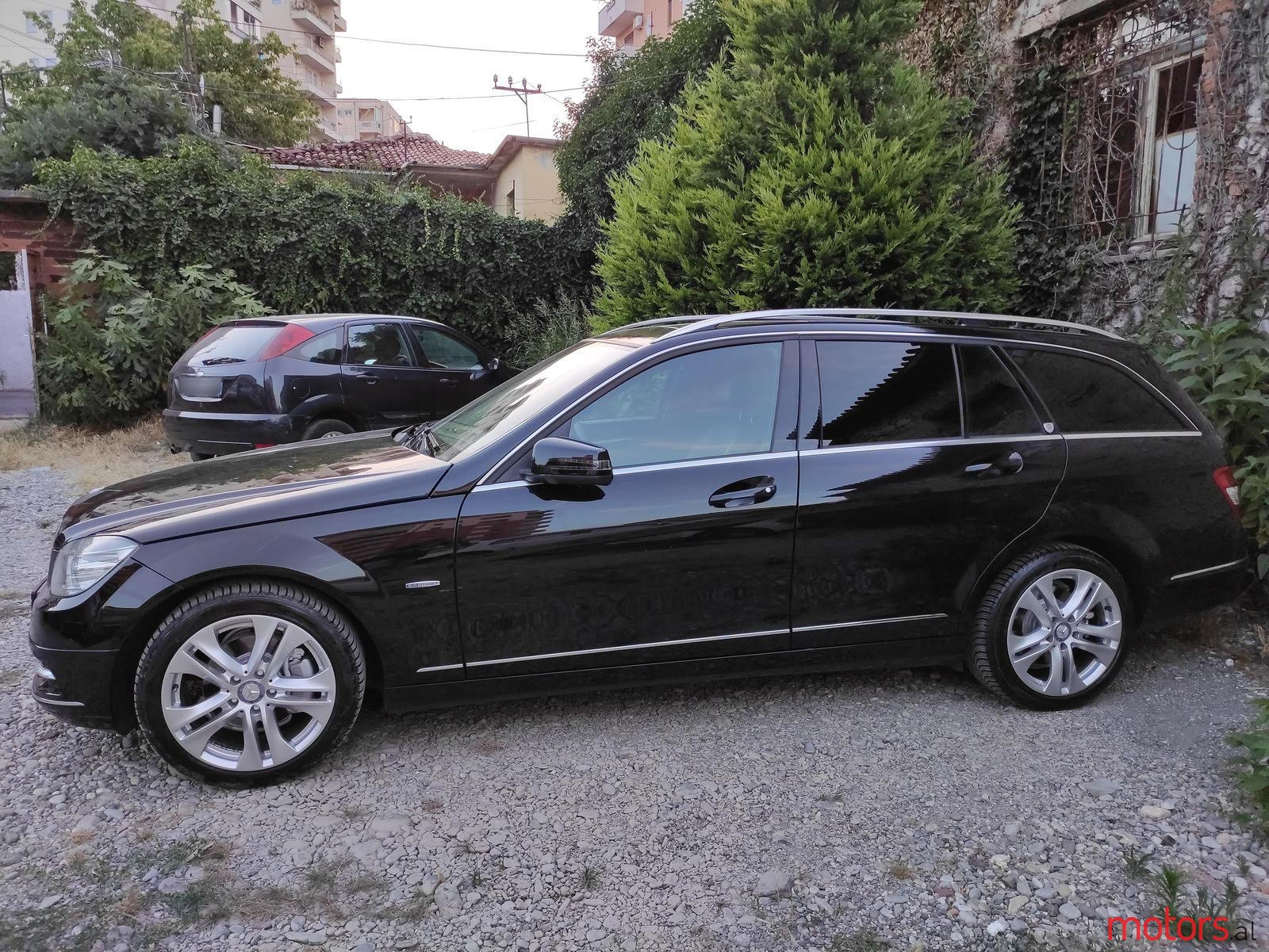 2010' Mercedes-Benz C 250 photo #4