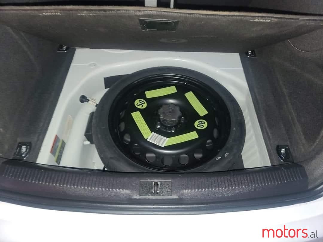 2013' Audi A4 photo #3