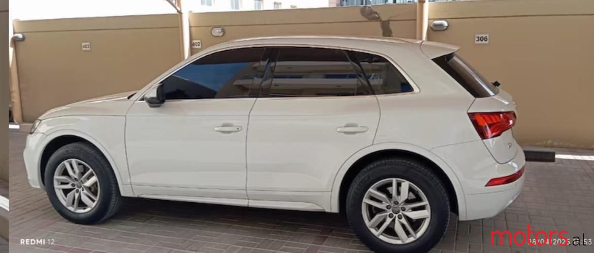 2020' Audi Q5 photo #5