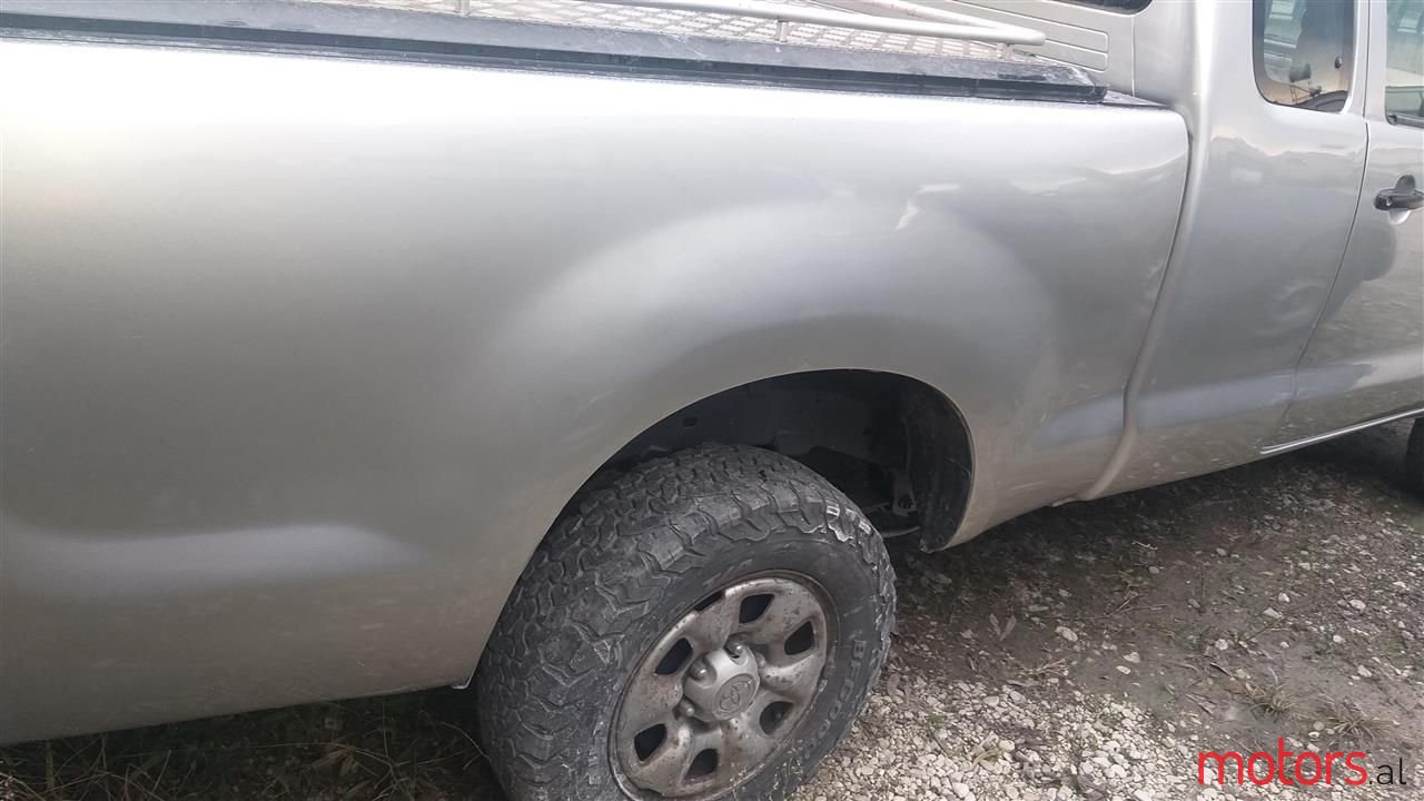 2007' Toyota Hilux photo #2