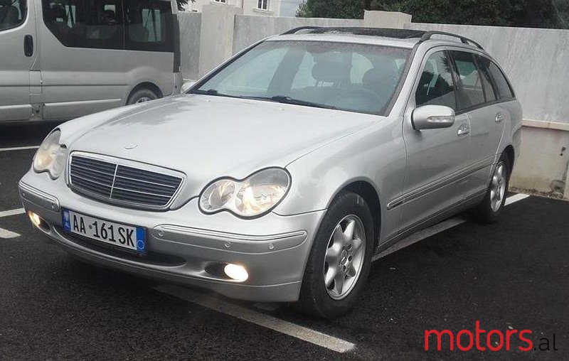 2002' Mercedes-Benz C 220 photo #1