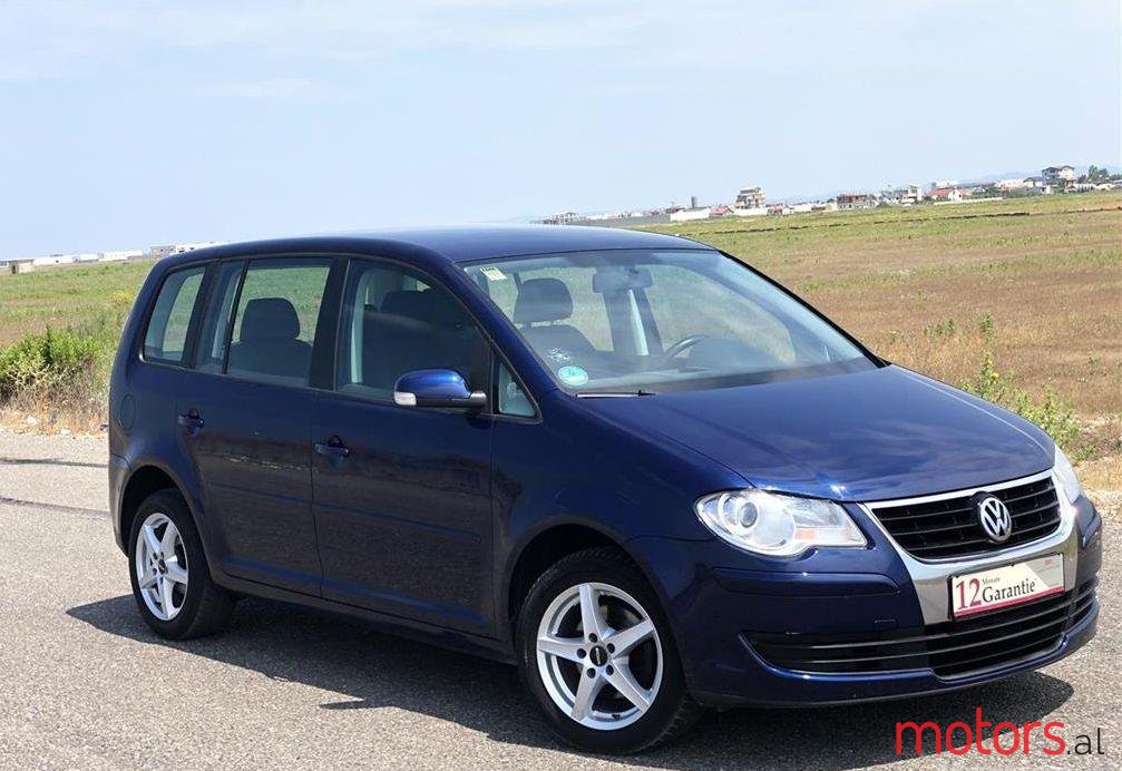 2007' Volkswagen Touran photo #1