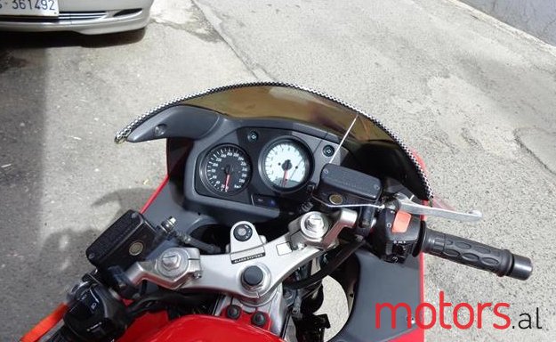 2000' Honda VFR photo #2