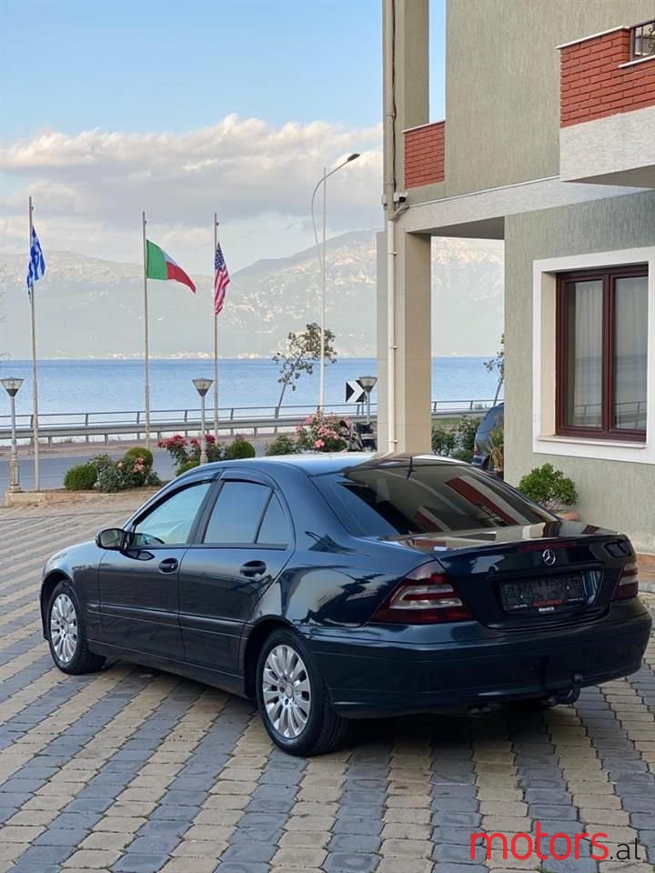 2005' Mercedes-Benz C 200 photo #6