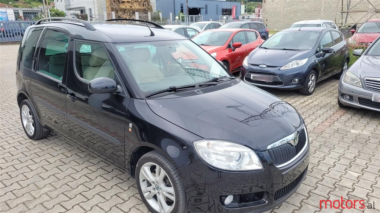 2008' Skoda Roomster photo #4