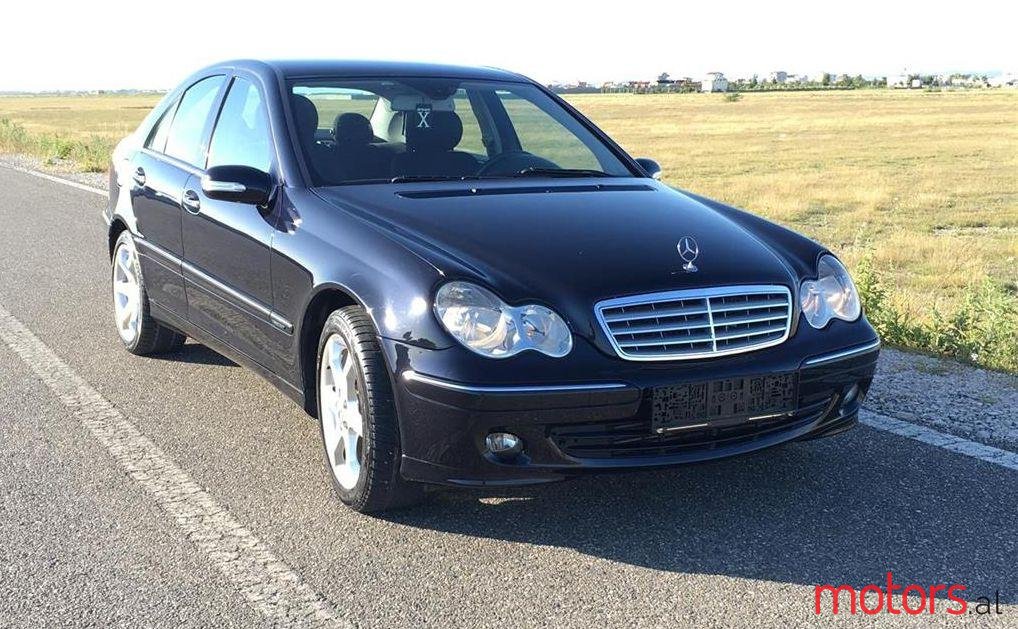 2003' Mercedes-Benz C 200 photo #1