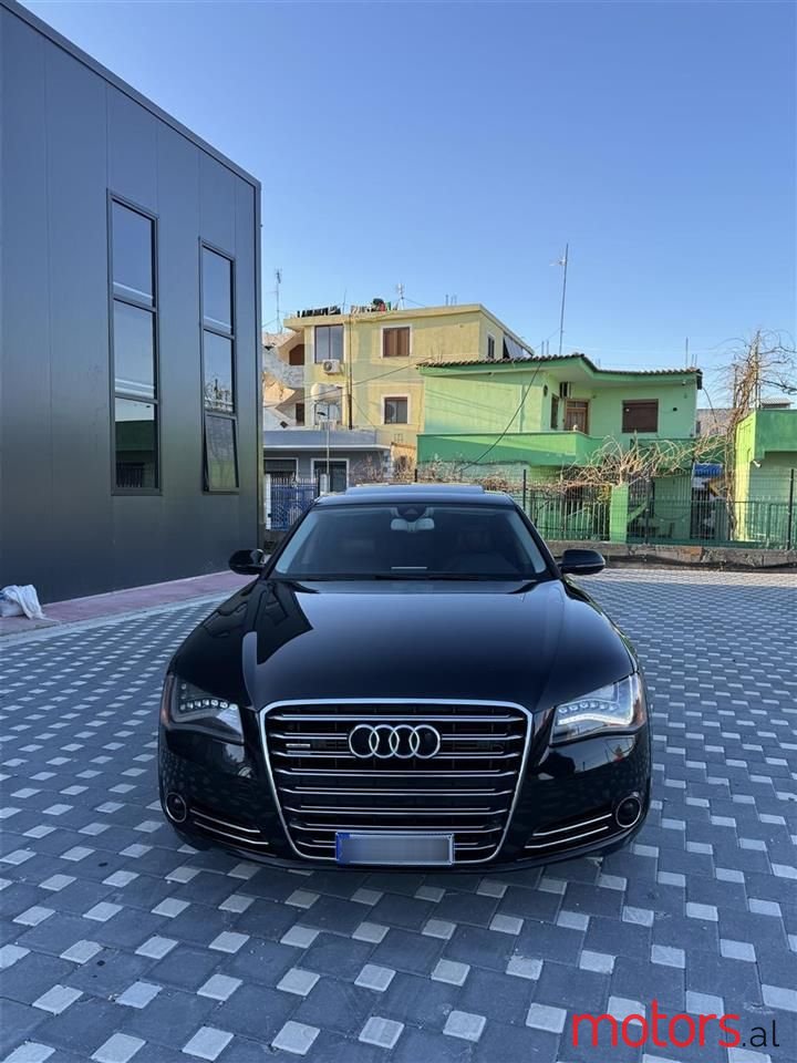 2012' Audi A8 photo #4