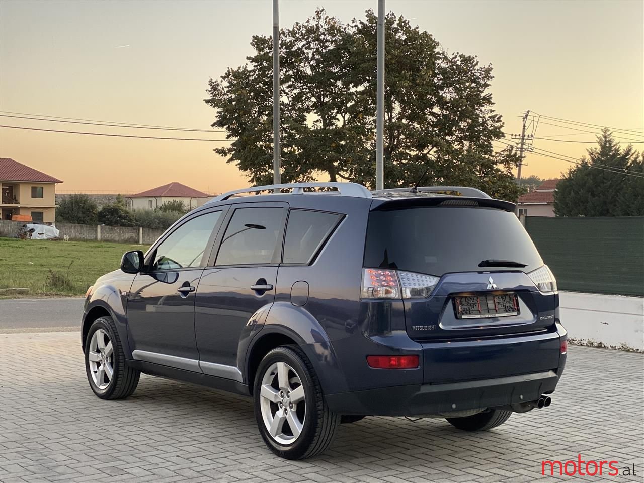 2008' Mitsubishi Outlander photo #4