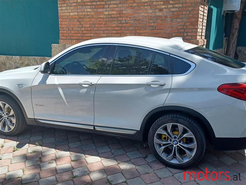 2017' BMW X4 photo #4