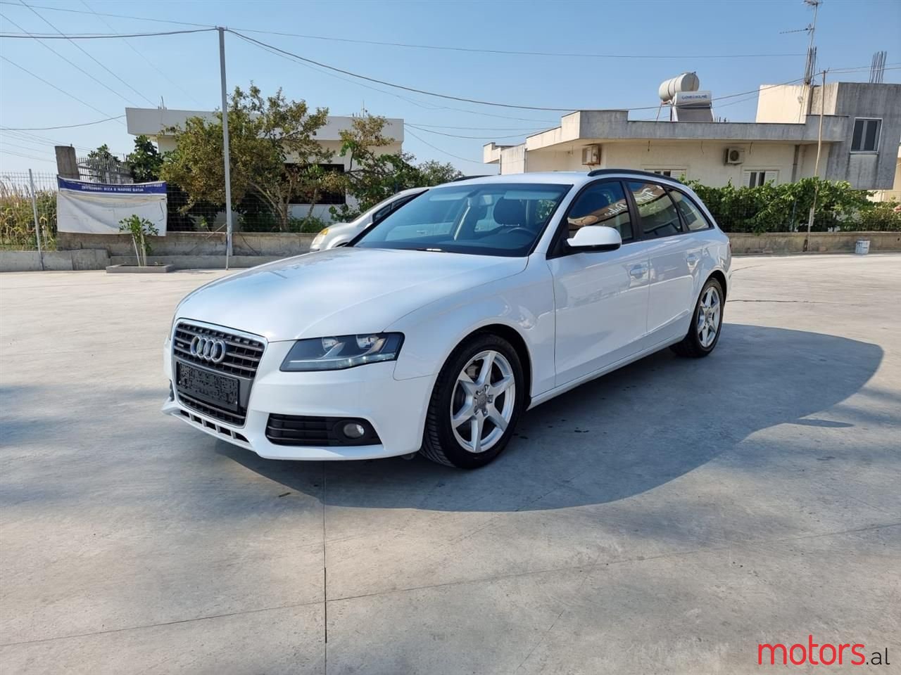 2011' Audi A4 photo #2