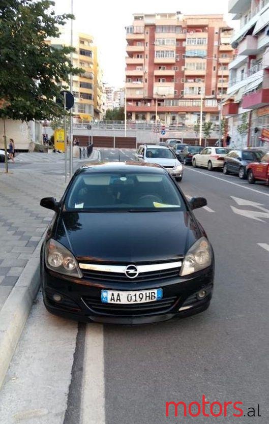 2006' Opel Astra photo #1