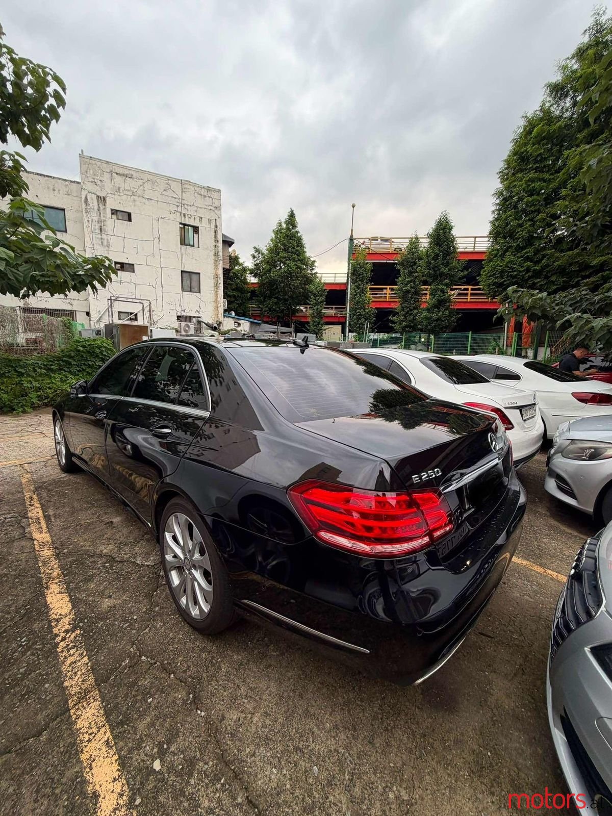 2015' Mercedes-Benz E 250 photo #5