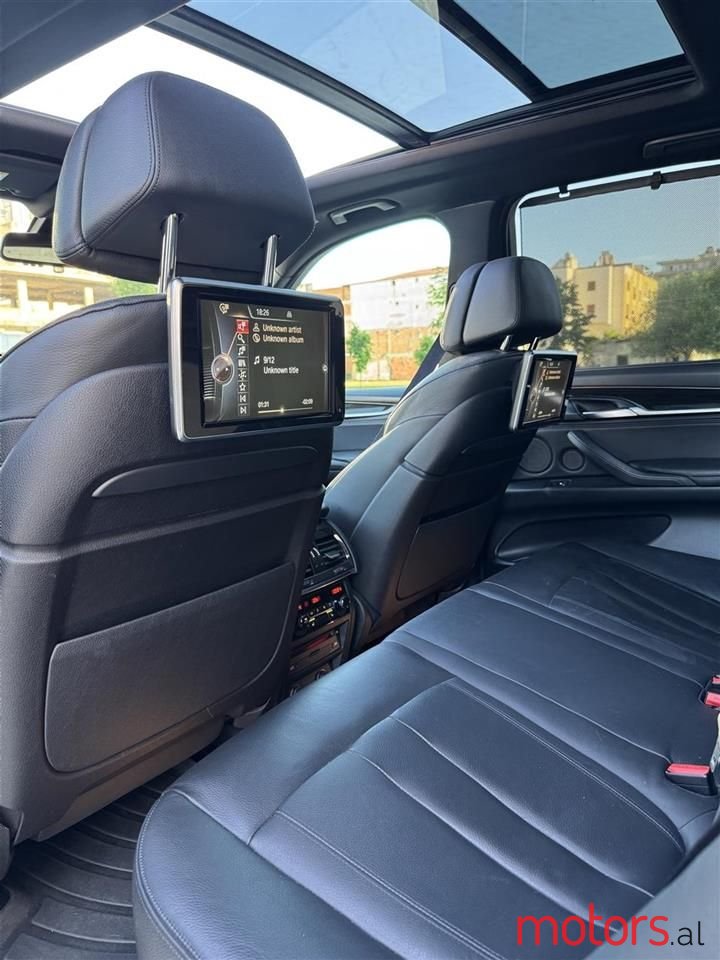 2014' BMW X5 photo #6