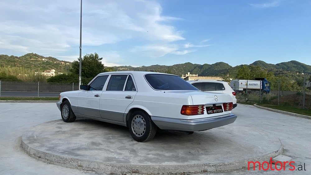 1987' Mercedes-Benz SL 560 photo #4