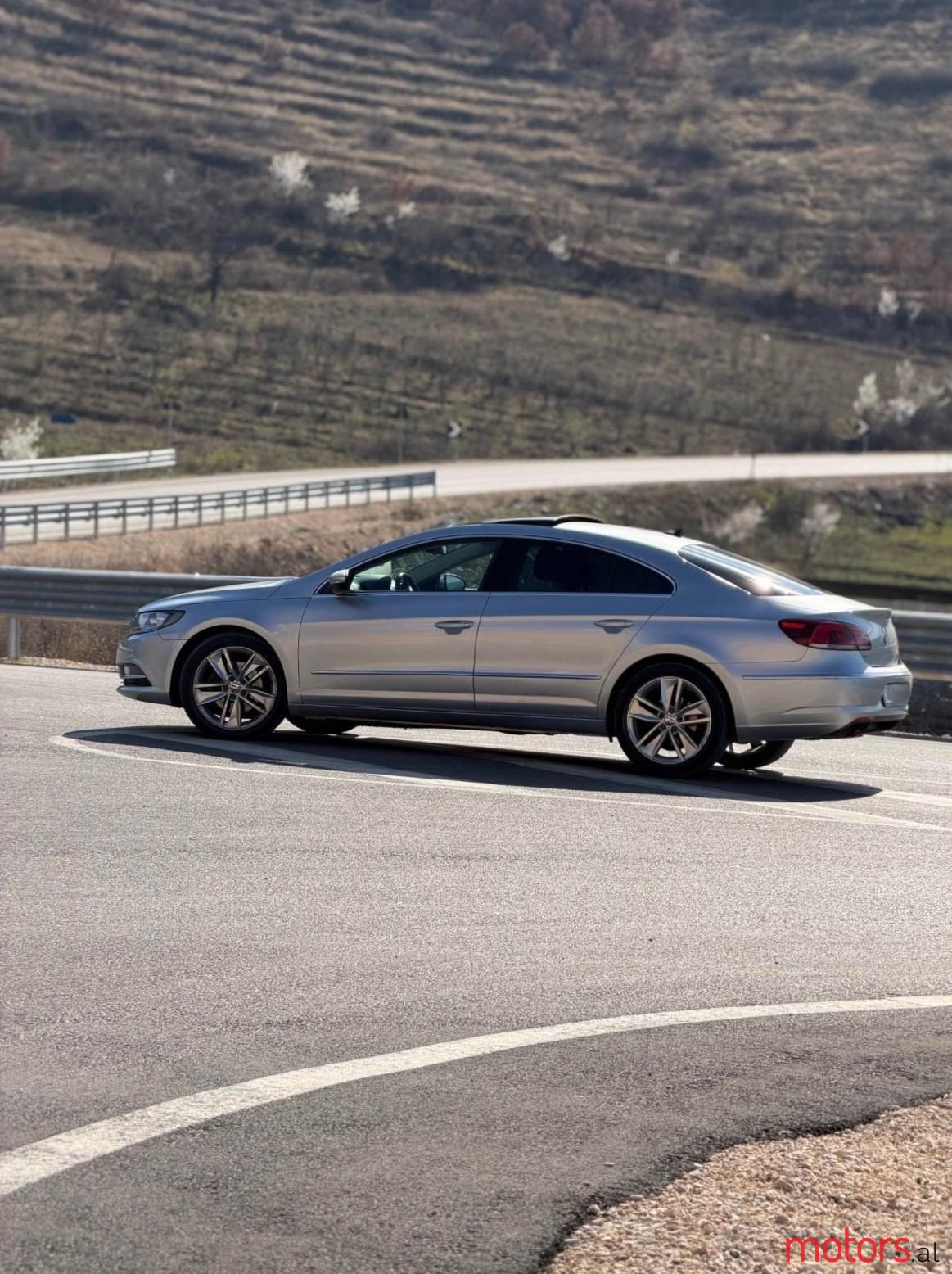 2013' Volkswagen photo #2