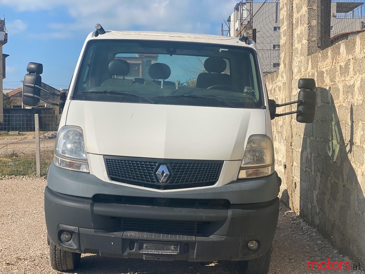 2008' Renault Logan photo #3