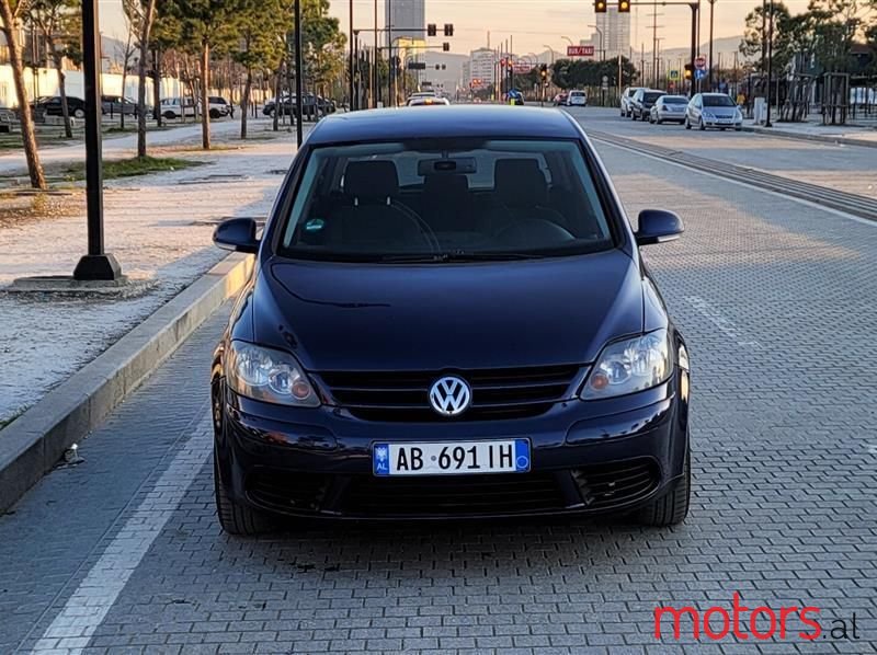 2006' Volkswagen Golf Plus photo #2