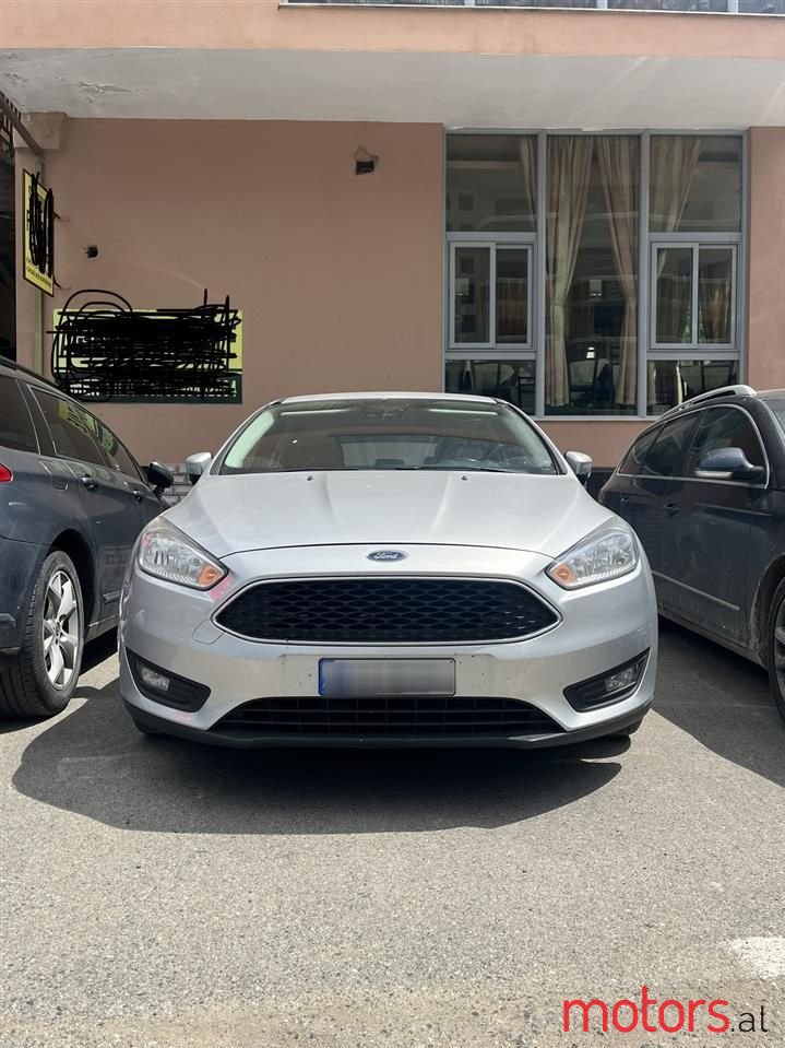 2015' Ford Focus photo #3