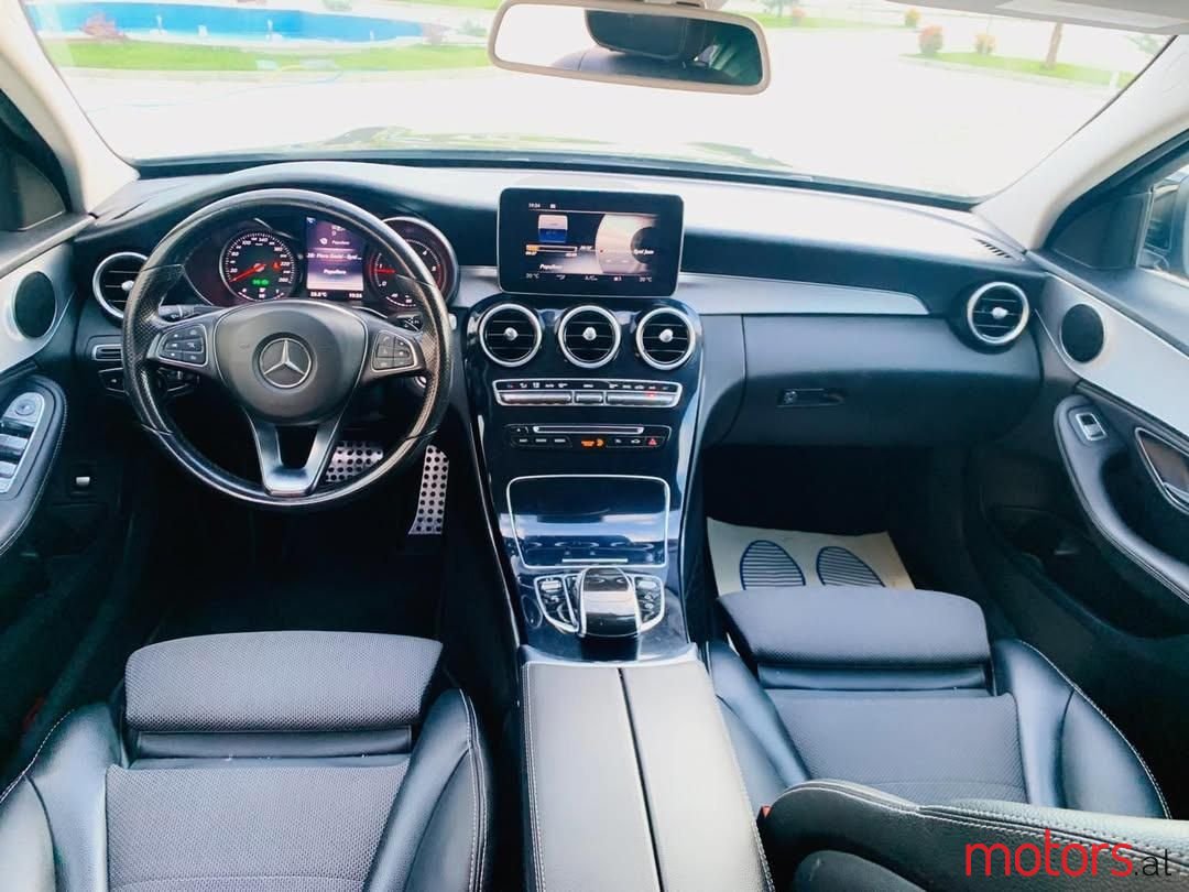2015' Mercedes-Benz C 220 photo #3