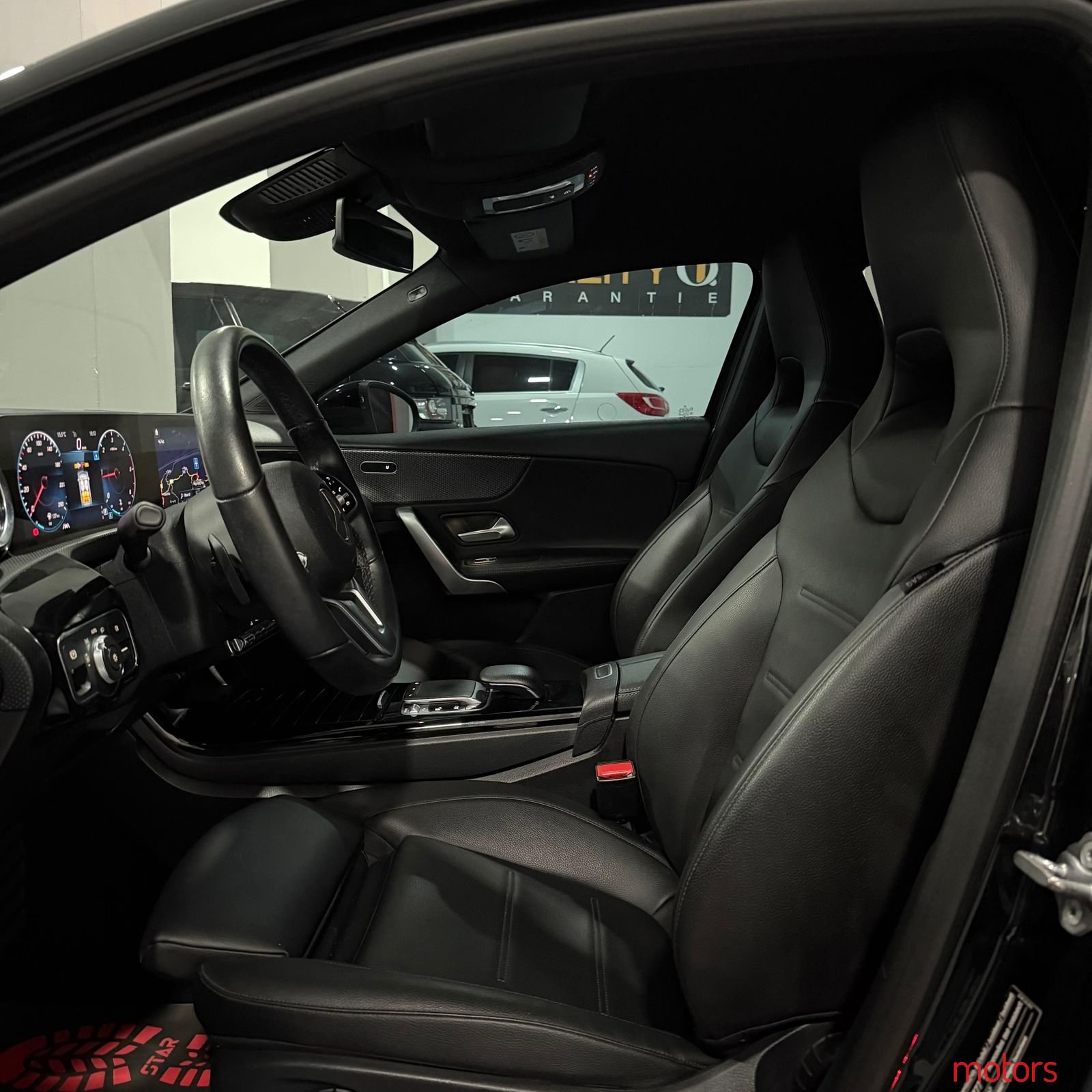 2018' Mercedes-Benz A 180 photo #4