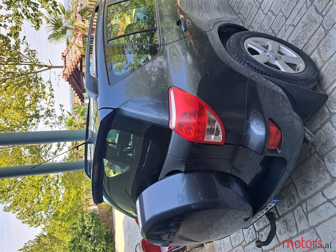 2006' Toyota RAV4 photo #3