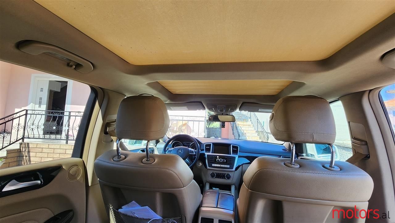 2012' Mercedes-Benz ML 350 photo #5