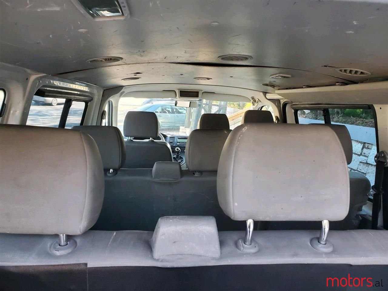 2010' Volkswagen T5 Multivan photo #5