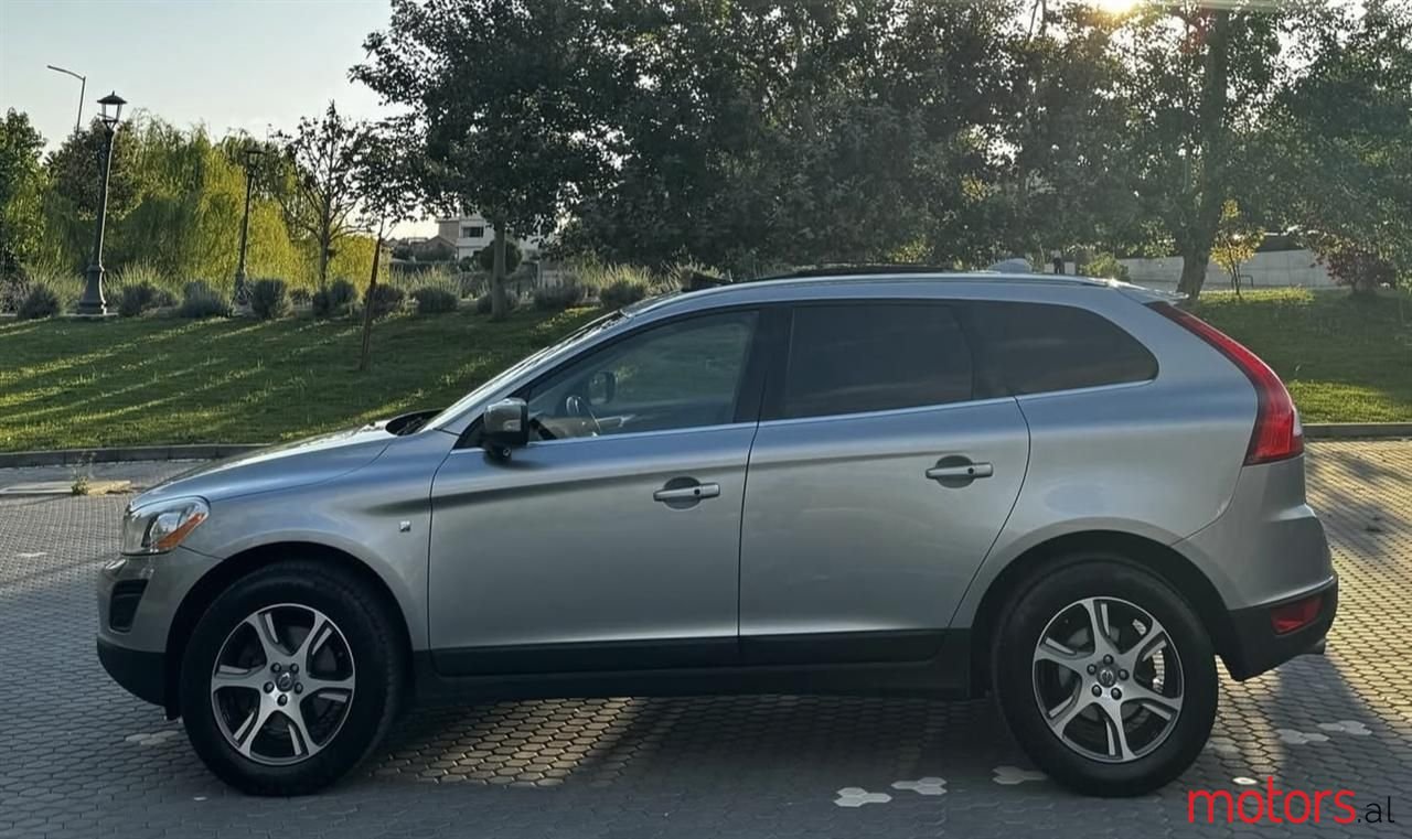 2012' Volvo Xc 60 photo #6