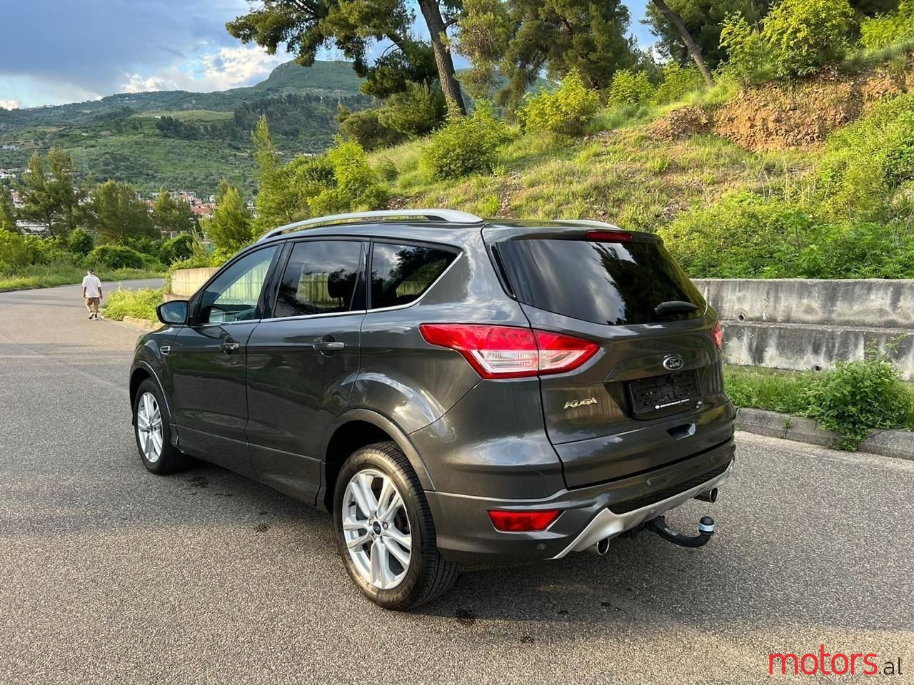 2015' Ford Kuga photo #2