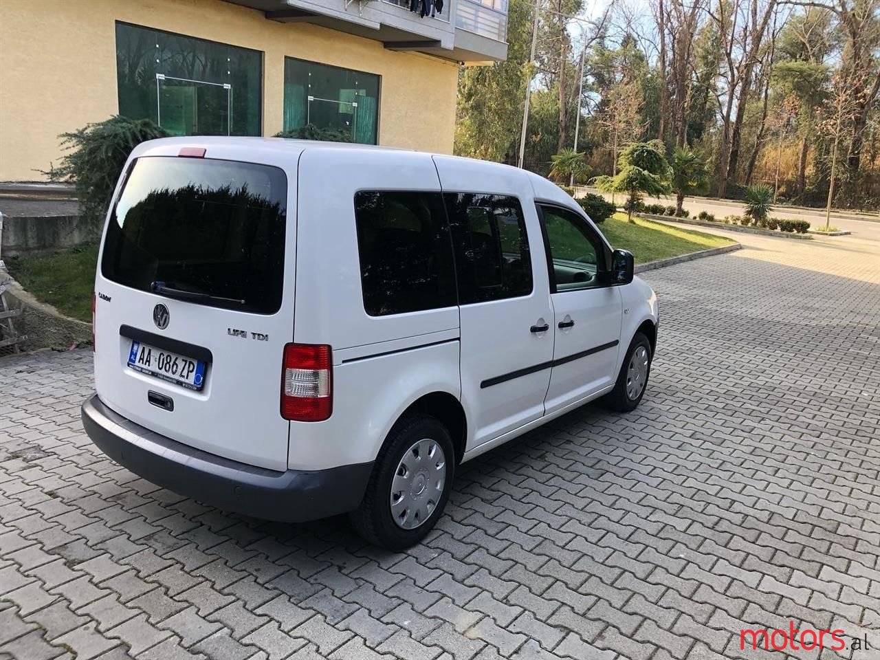 2007' Volkswagen Caddy photo #6