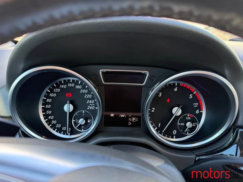 2013' Mercedes-Benz ML 350 photo #5