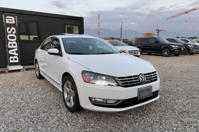 2014' Volkswagen Passat