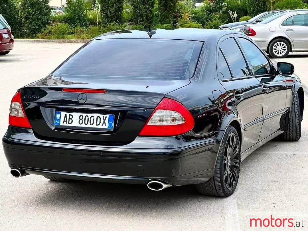 2008' Mercedes-Benz E 55 Amg photo #3