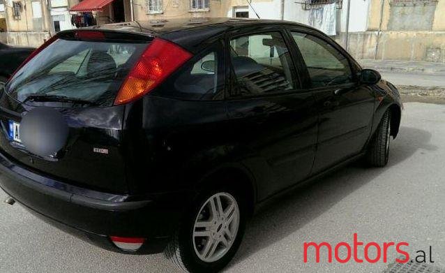 2003' Ford Focus photo #2