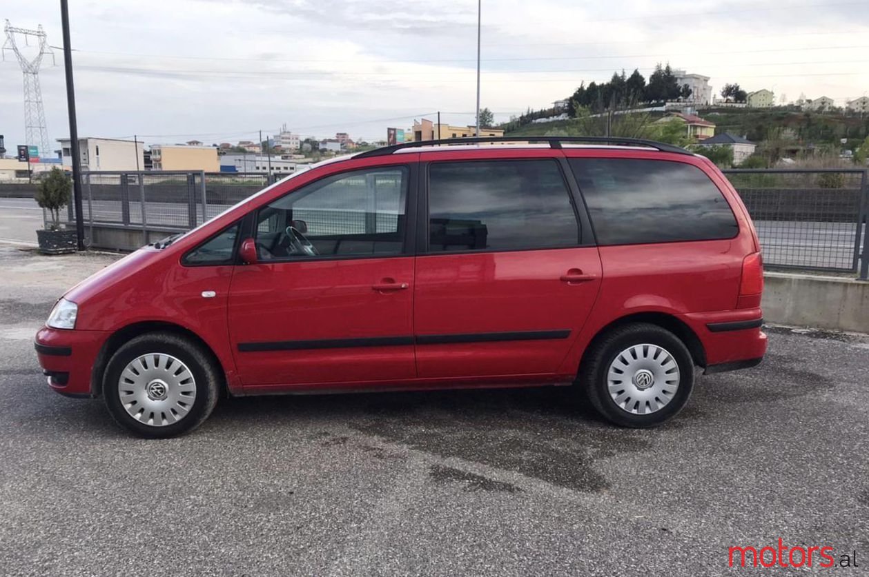 2002' Volkswagen Sharan photo #1
