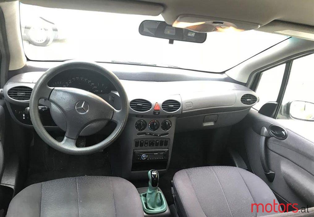 2002' Mercedes-Benz A 140 photo #1