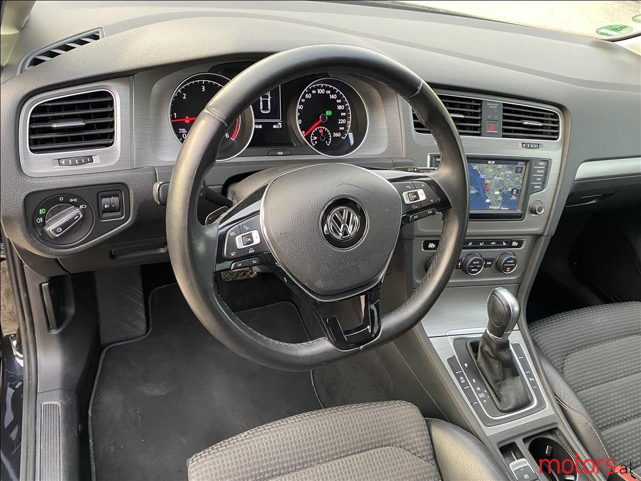 2016' Volkswagen Golf photo #5