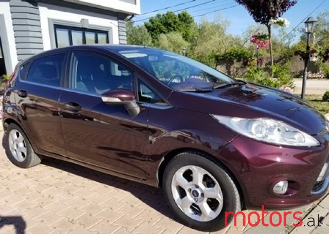 2013' Audi A4 photo #2