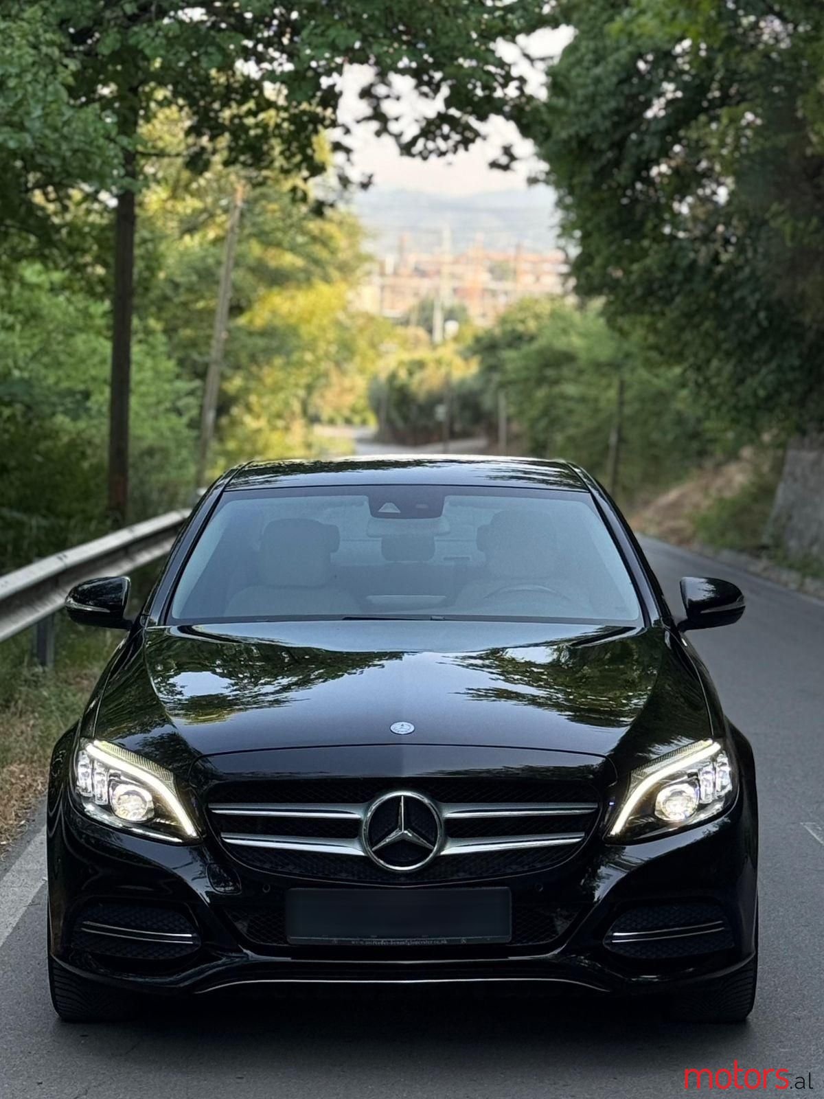 2014' Mercedes-Benz C 220 photo #3