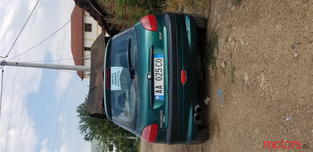 2001' Peugeot 206 photo #1
