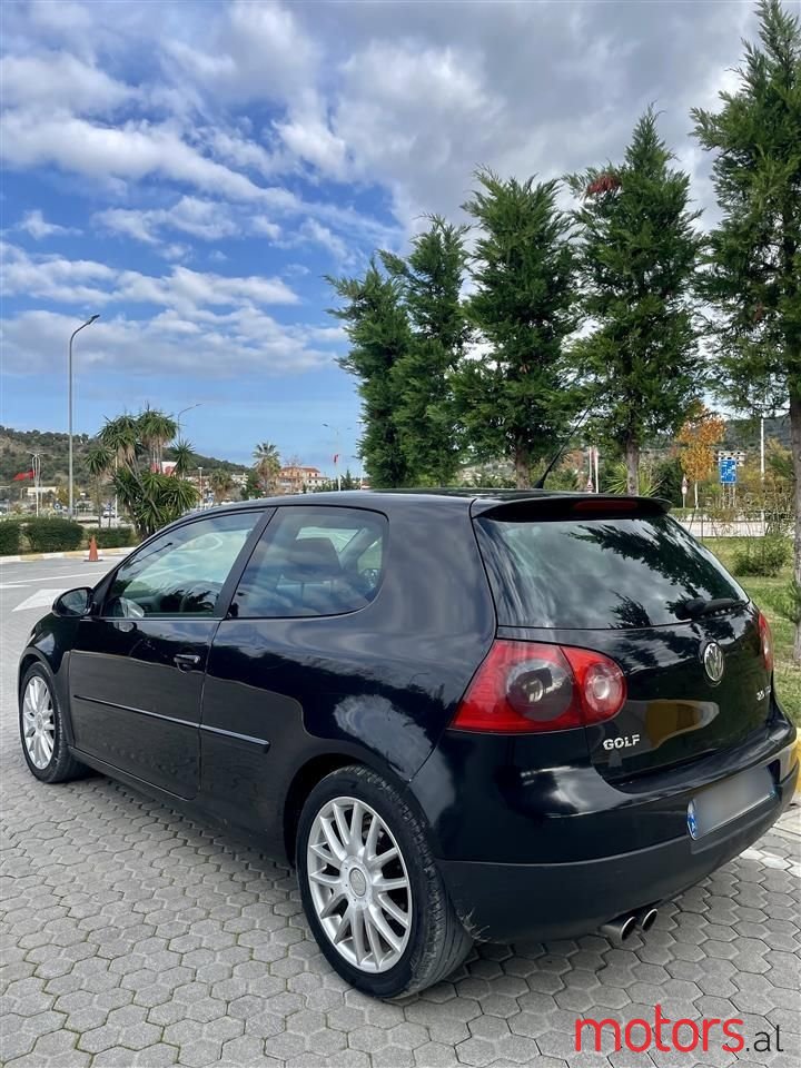 2007' Volkswagen Golf photo #2