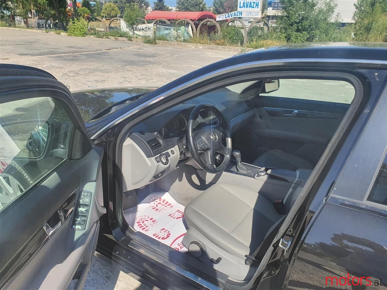 2007' Mercedes-Benz 220 photo #3