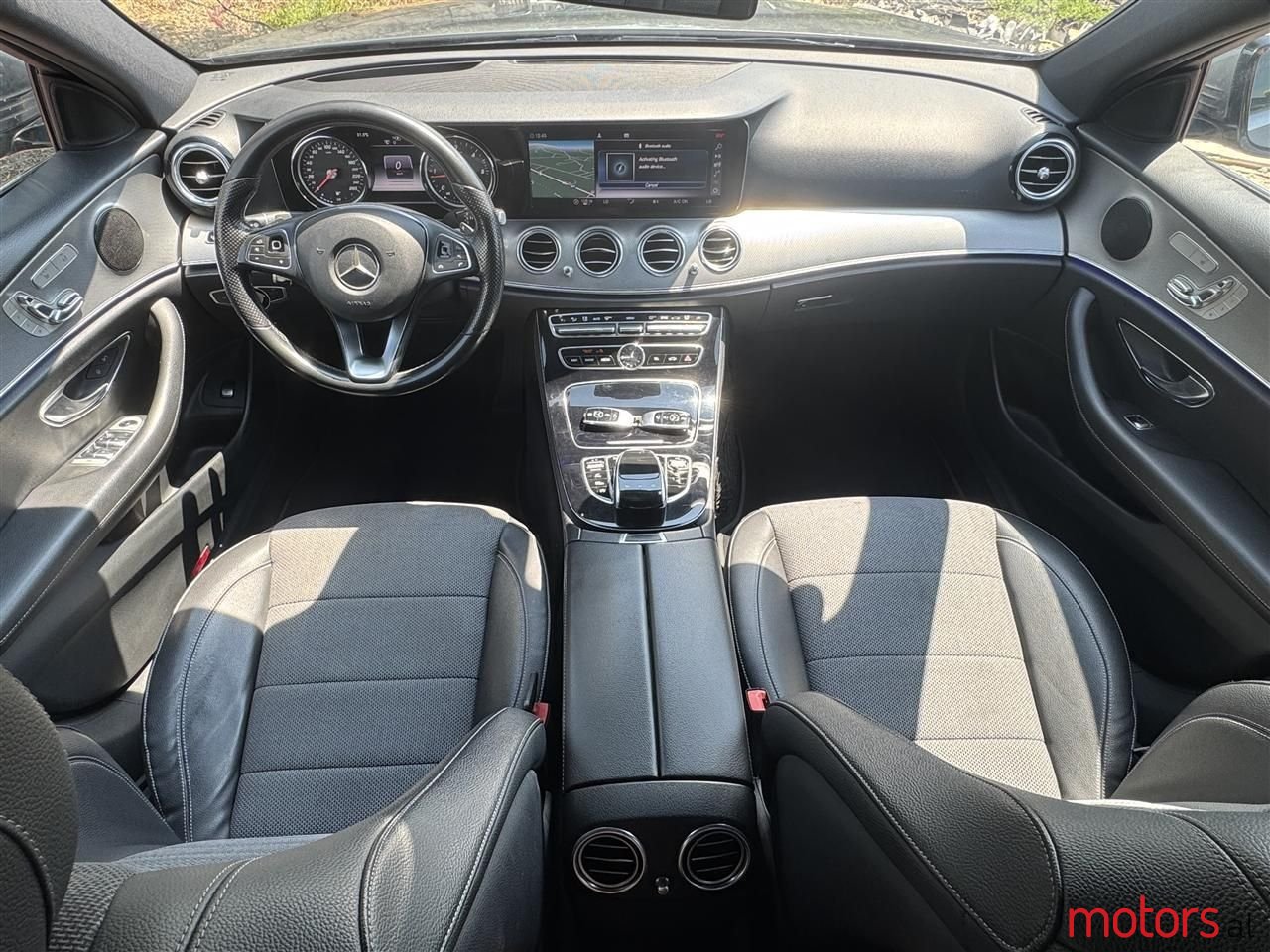 2017' Mercedes-Benz E 220 photo #5