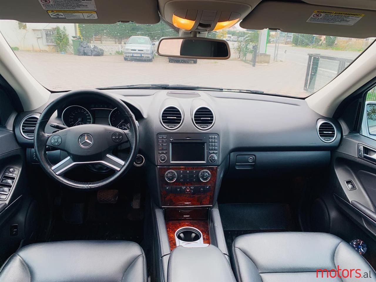 2010' Mercedes-Benz ML 320 photo #3